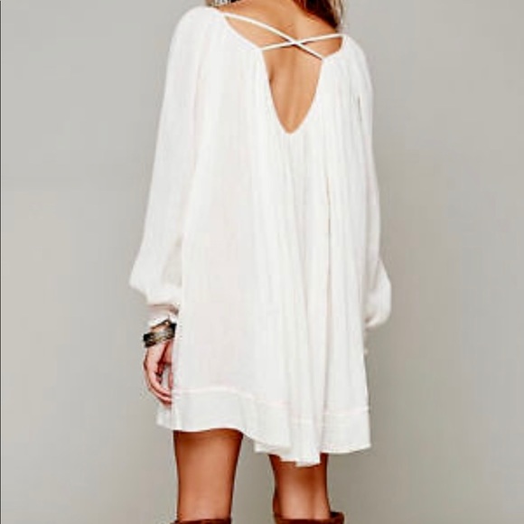 Free People Tops - Free People-  White Women’s Swing Tunic